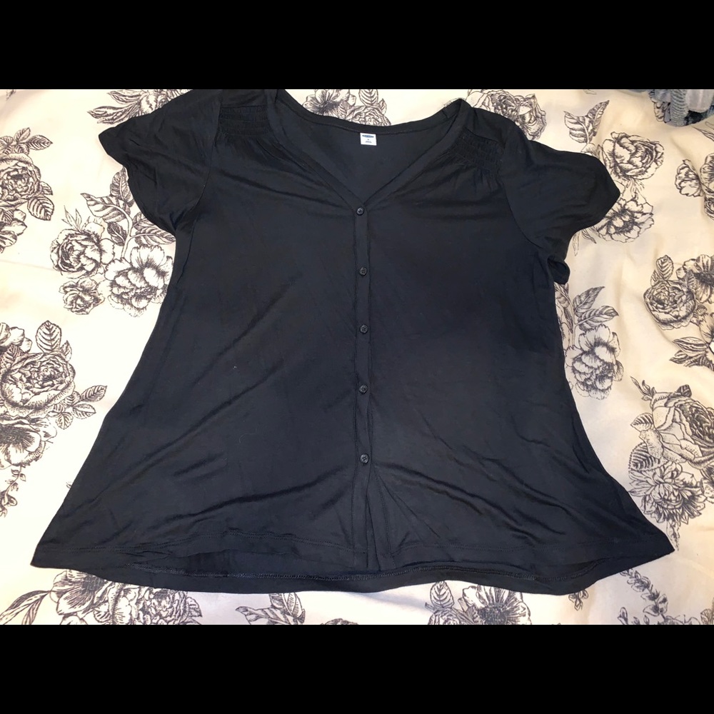 Old Navy short sleeve top